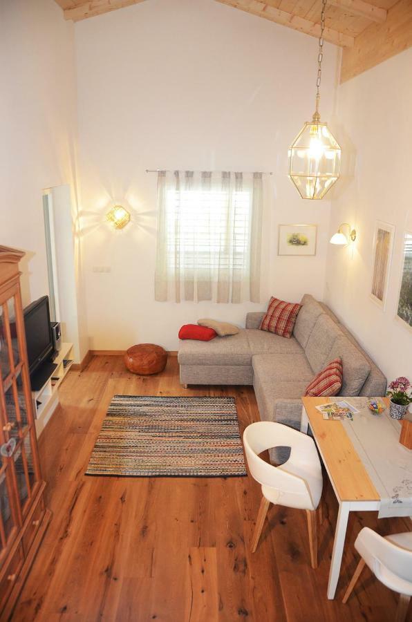 Apartment Zimat Chienes Εξωτερικό φωτογραφία